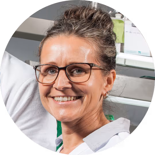 Zahntechniker Mitarbeiter finden Recruiting