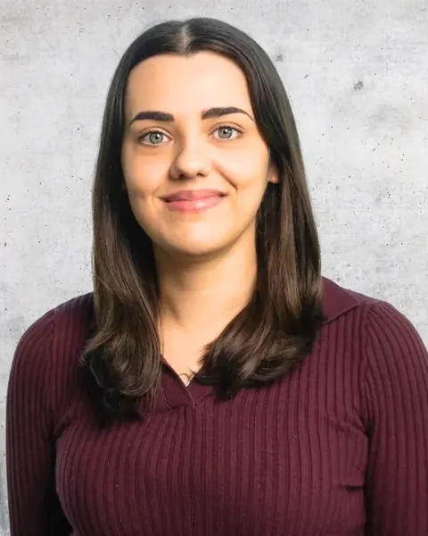 Vanessa, Marketing-Spezialistin